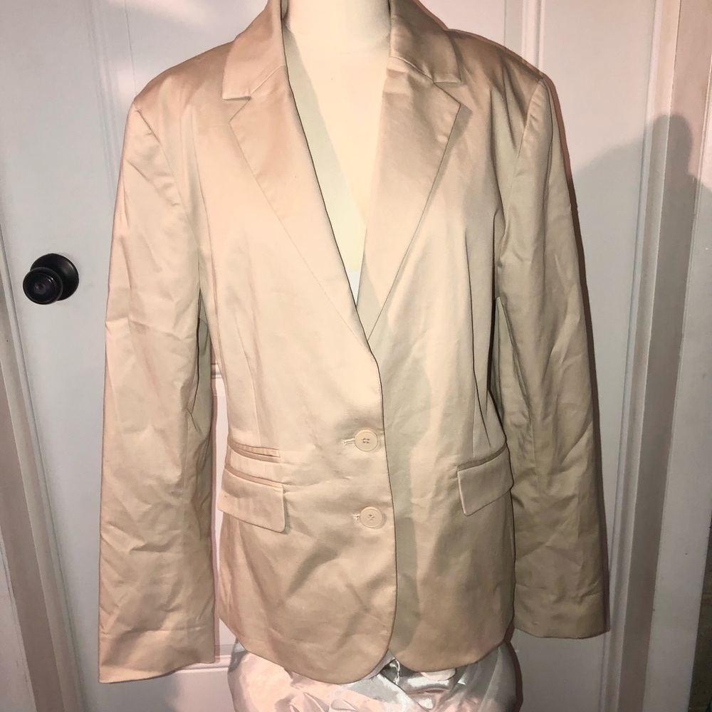 NWT NY&Co. Khaki Blazer Size 14 - Picture 8 of 14